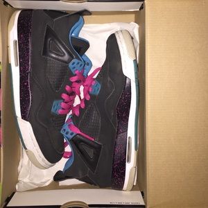 Girls Air Jordan 4 Retro GS (Grade School)