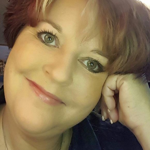Meet your Posher, Karen