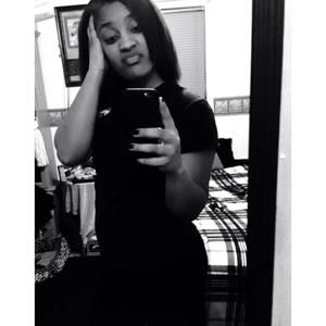 Meet your Posher, Raygene