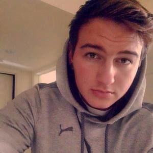 Meet your Posher, Cj