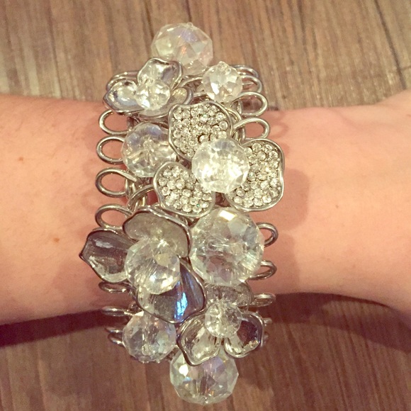 Beaded cuff💓