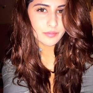 Meet your Posher, Maria