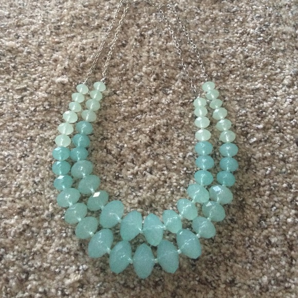 Statement necklace