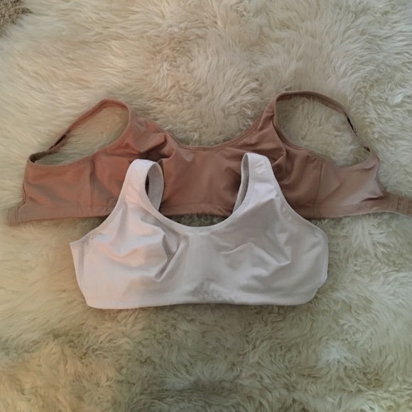 Underwire sports bras