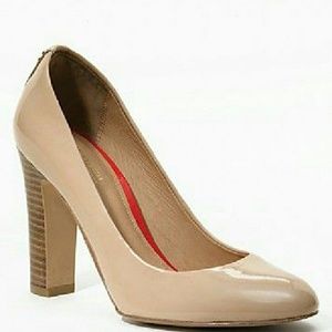 NEW Coach Patent Leather Beige Sue Heels