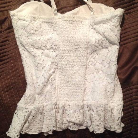 Spring/Summer top - Picture 3 of 3