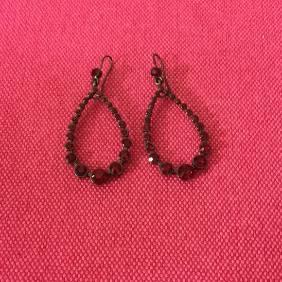 Jewelry - Red Rhinestone Teardrop Earrings.