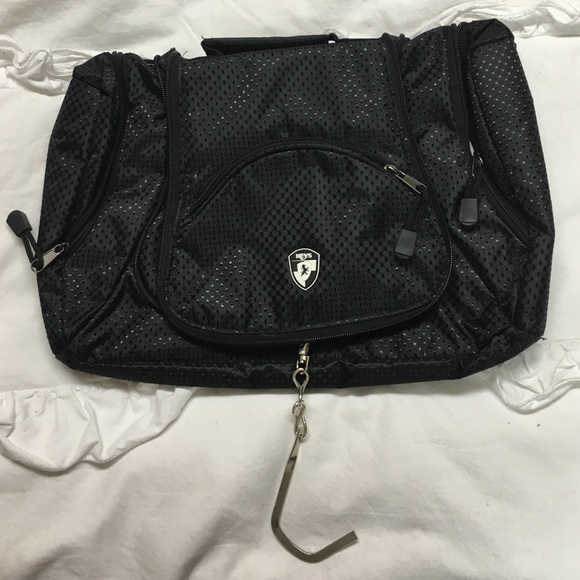 Heys traveling bag