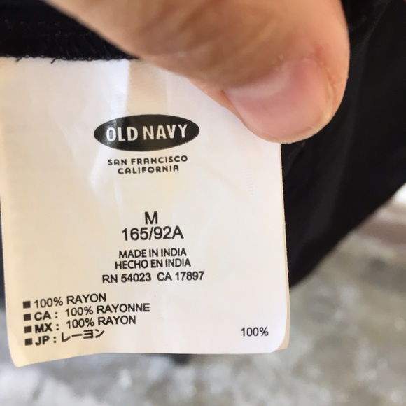 Old Navy top - Picture 3 of 4