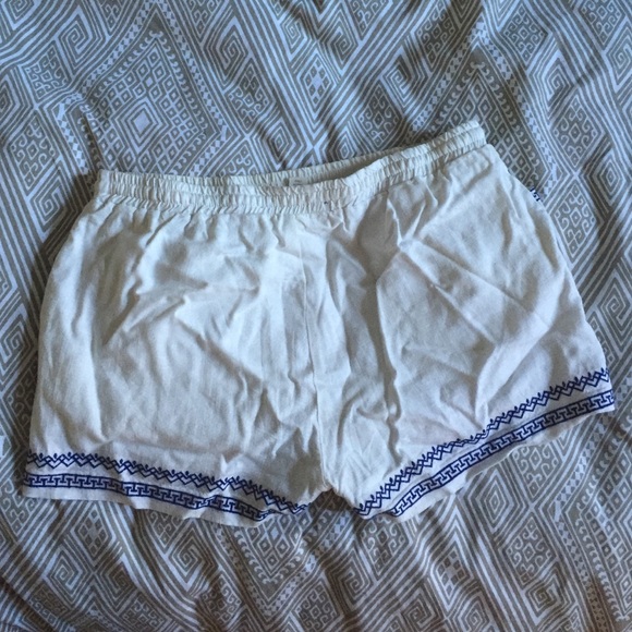 Flow shorts - Picture 2 of 2
