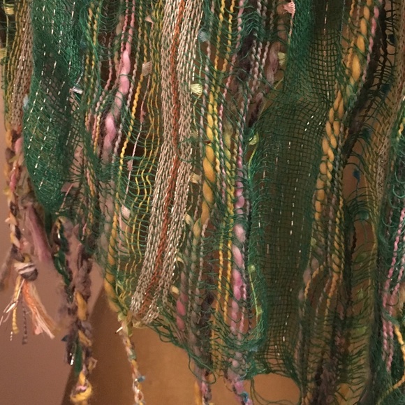 ⭐️Airy Sparkly Scarf⭐️ - Picture 2 of 2