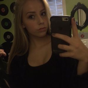 Meet your Posher, Makenzie