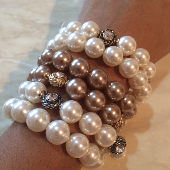 Pearl bracelets