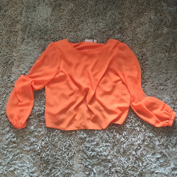 Bisou Bisou blouse & Apricot Lane Dress