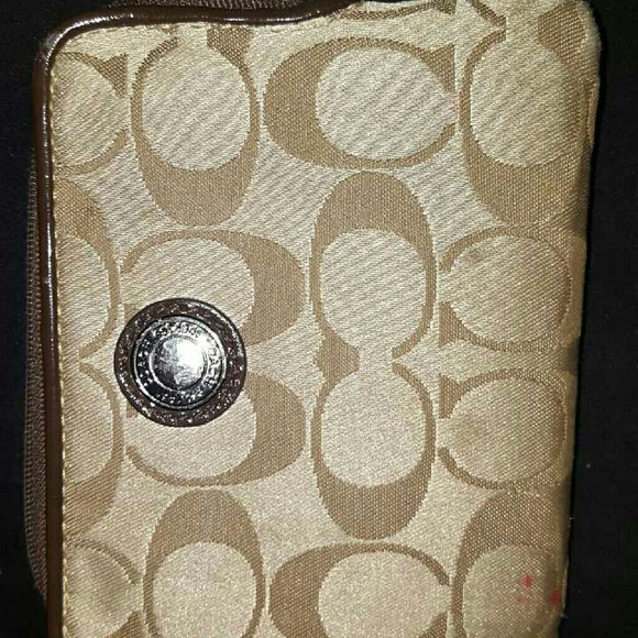 Coach wristlet