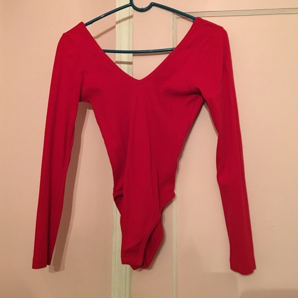 Long sleeve body suit