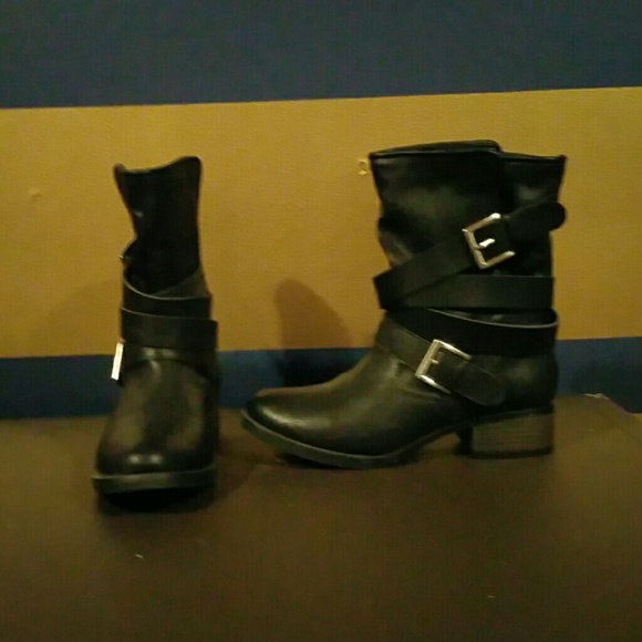 Black strappy boots
