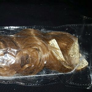 Light brown 5 clip extentions