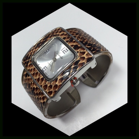 Quartz Accessories - Fabulous Cuff Quartz Watch