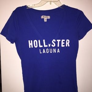 Hollister gorgeous royal blue V-neck T-shirt.