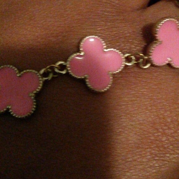 Beautiful hand chain - Picture 2 of 2