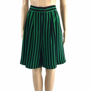 Vintage green and black stripped shorts, size M