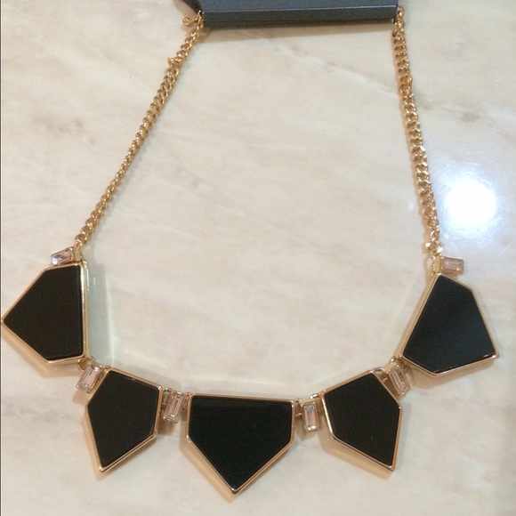 Fashion statement necklace