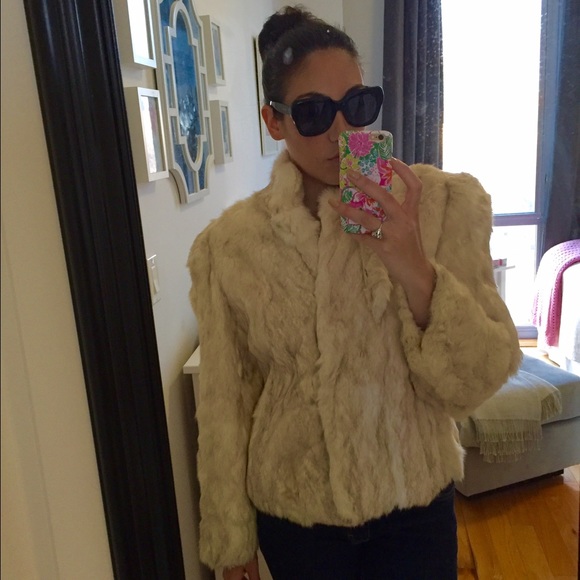 Cropped Fur Jacket - Picture 2 of 3