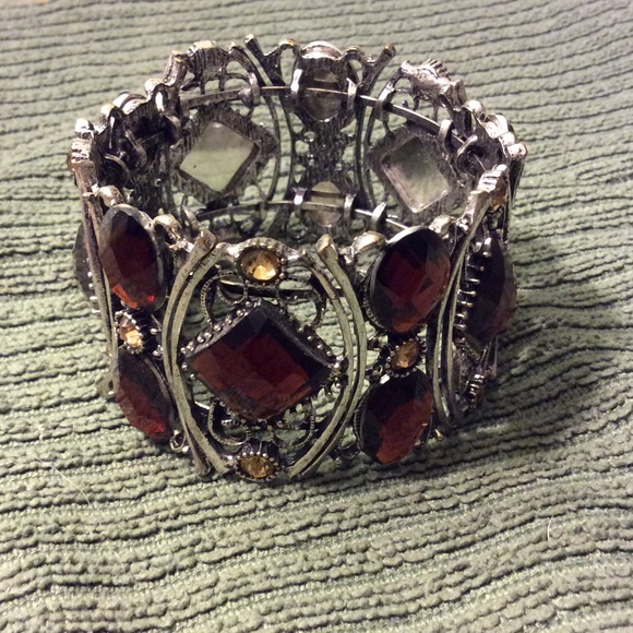 Lia Sophia Bangle Bracelet