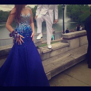 Prom dress