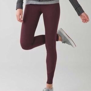 NWT Lululemon size 4, wineberry color.