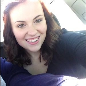 Meet your Posher, Erika