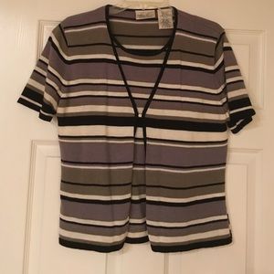 Light Sweater short sleeve striped top
