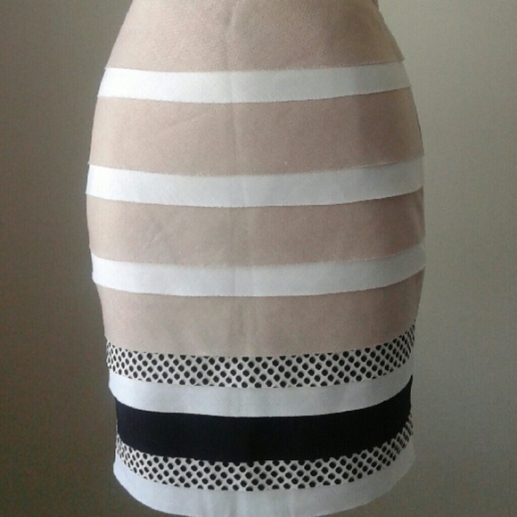 Layered pencil skirt dot - Picture 2 of 3