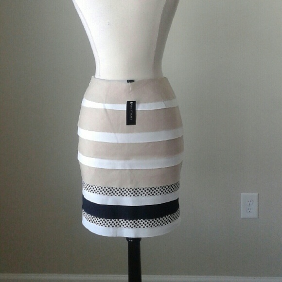Layered pencil skirt dot - Picture 3 of 3