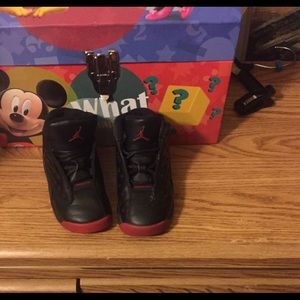 Black and red toddler Jordan's size 8