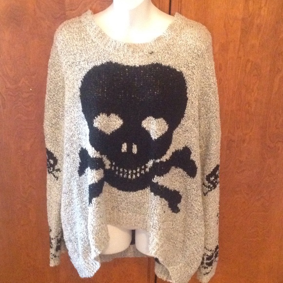 Grey and Black skull Sweater Top