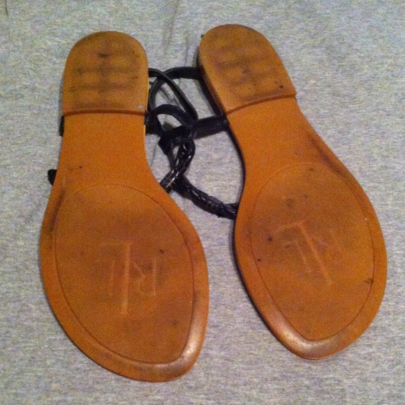 🎉SOLD LOCALLY🎉 Ralph Lauren black Sandals - Picture 2 of 2