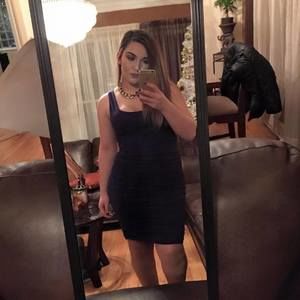 Meet your Posher, Casandra