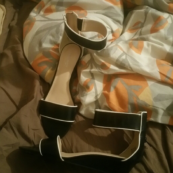 Nine West worn a few times. Grest condition