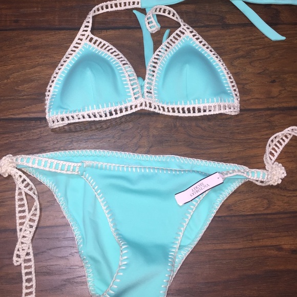Victoria secret blue crochet bikini - Picture 1 of 3