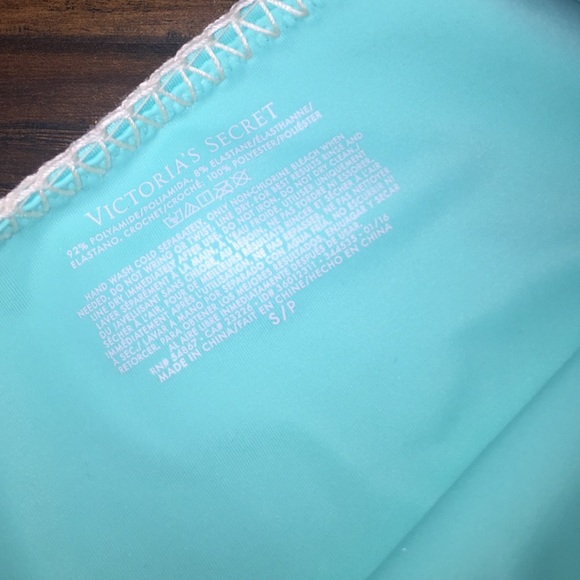 Victoria secret blue crochet bikini - Picture 2 of 3