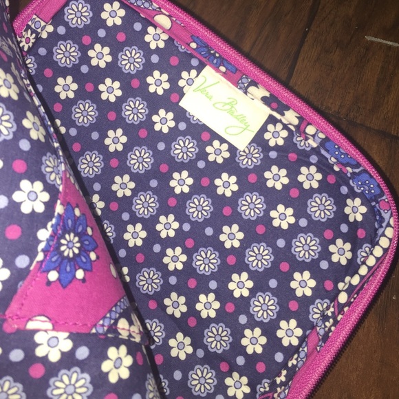 Vera Bradley iPad sleeve - Picture 2 of 3