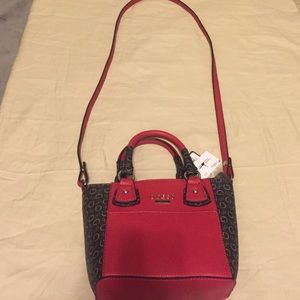 New with tag red bag guess bag