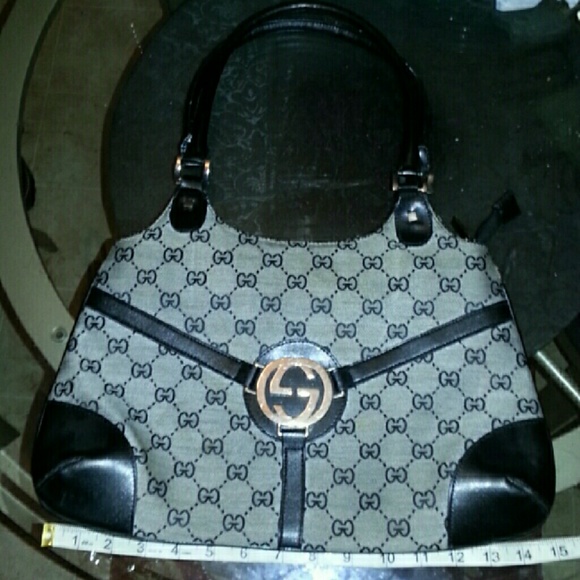 NO LONGER AVAILABLE Fashion HandBag - Picture 1 of 4