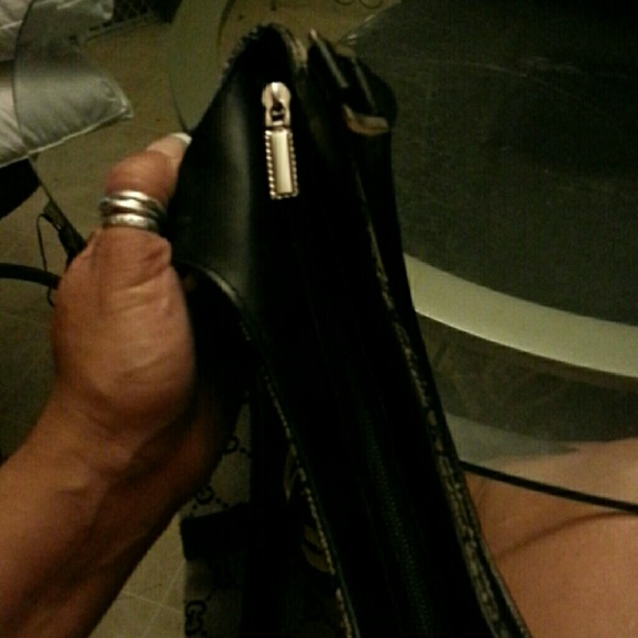 NO LONGER AVAILABLE Fashion HandBag - Picture 4 of 4