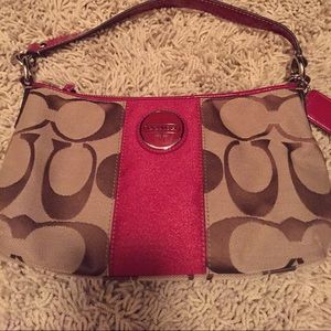 Reduced! Like new Coach shoulder bag