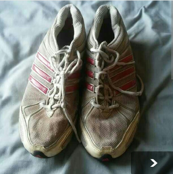 Red and white tennis shoes