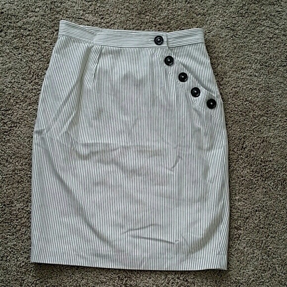 Beautiful Anthropologie pencil skirt