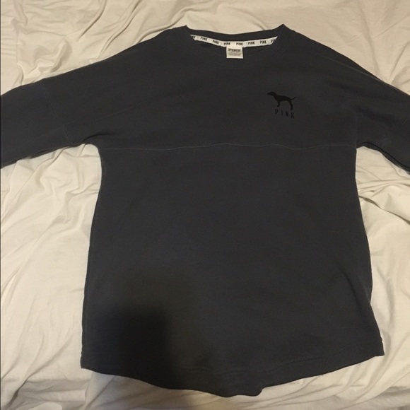 VS GREY AND CHEETAH PULLOVER😍